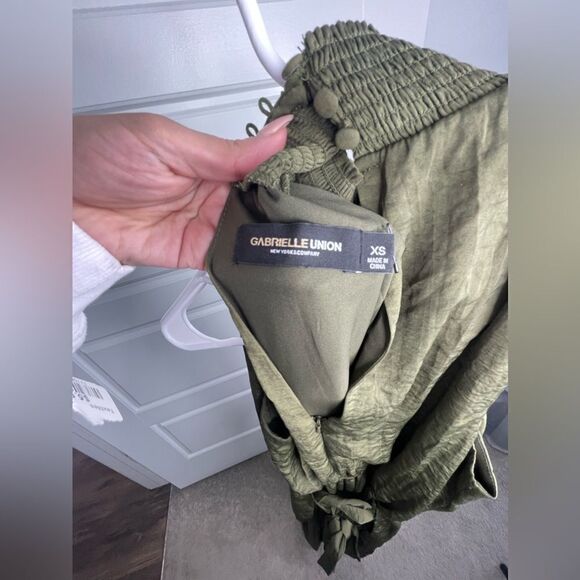 Gabrielle Union Olive Green Jumpsuit - Picture 9 of 9